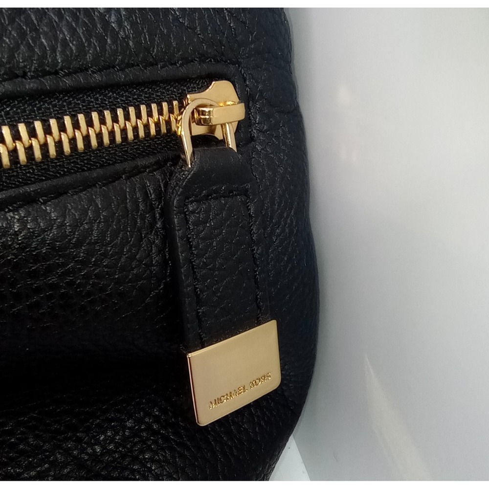 Michael Michael Kors Black Pebbled Leather Hobo Shoulder Bag Gold Hardware Zip - Picture 5 of 9